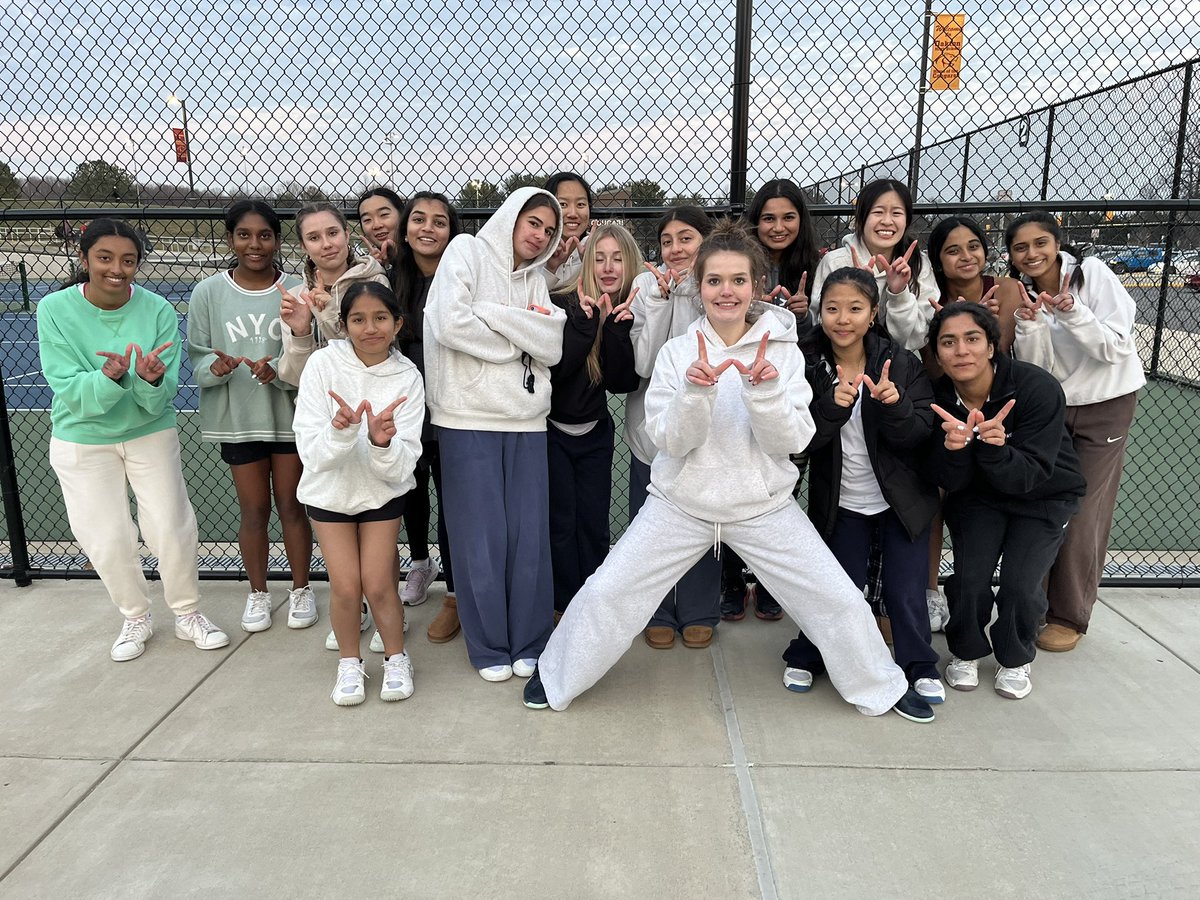 Another preseason win for Oakton Girls Tennis against Lake Braddock. Lady Cougars win 7-2. #LetsGoOakton