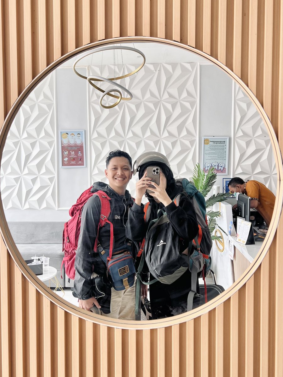 arrllinaa's tweet photo. lama ga mampir, nitip miror selfi kite yaw💓 https://t.co/wUAEZpjkqD