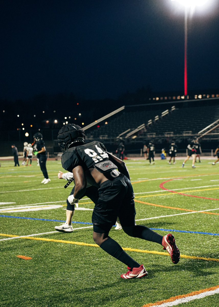 Dean Kuiate tweet media