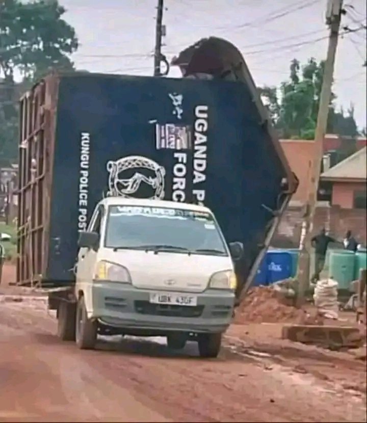 Sebeyi Satya (@sebeyis) on Twitter photo This morning the police has begun withdrawing from Kawempe! <a href="/Pliam_/">The good gal 💥😍 ❤️🍷</a> <a href="/_papawere/">PAPA WERE SALIM🇺🇬</a> <a href="/AAgather/">Agather Atuhaire</a> <a href="/HEBobiwine/">BOBI WINE</a> This morning the police has begun withdrawing from Kawempe! <a href="/Pliam_/">The good gal 💥😍 ❤️🍷</a> <a href="/_papawere/">PAPA WERE SALIM🇺🇬</a> <a href="/AAgather/">Agather Atuhaire</a> <a href="/HEBobiwine/">BOBI WINE</a>