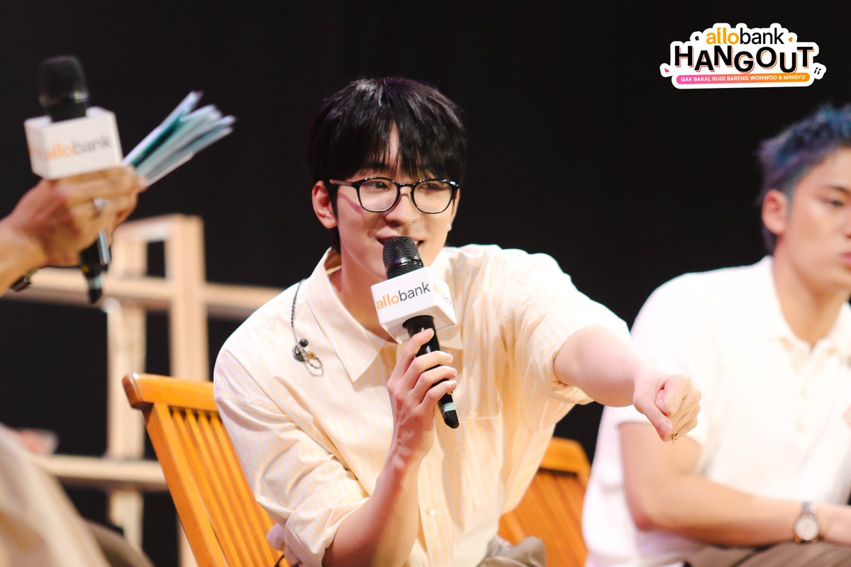 AlloBankID's tweet photo. Allo Bank Hangout: Gak Bakal Rugi Bareng WONWOO & MINGYU HIGHLIGHT 📸🎞️

Siapa disini yang udah kangen sama WONWOO & MINGYU? 🙋🏻‍♀️🙋🏻

Yuk, lihat highlight foto keseruan Allo Bank Hangout: Gak Bakal Rugi Bareng WONWOO & MINGYU 💛

#AlloBankHangout
#GakBakalRugiBarengWONWOOMINGYU
#PasBuatKamu