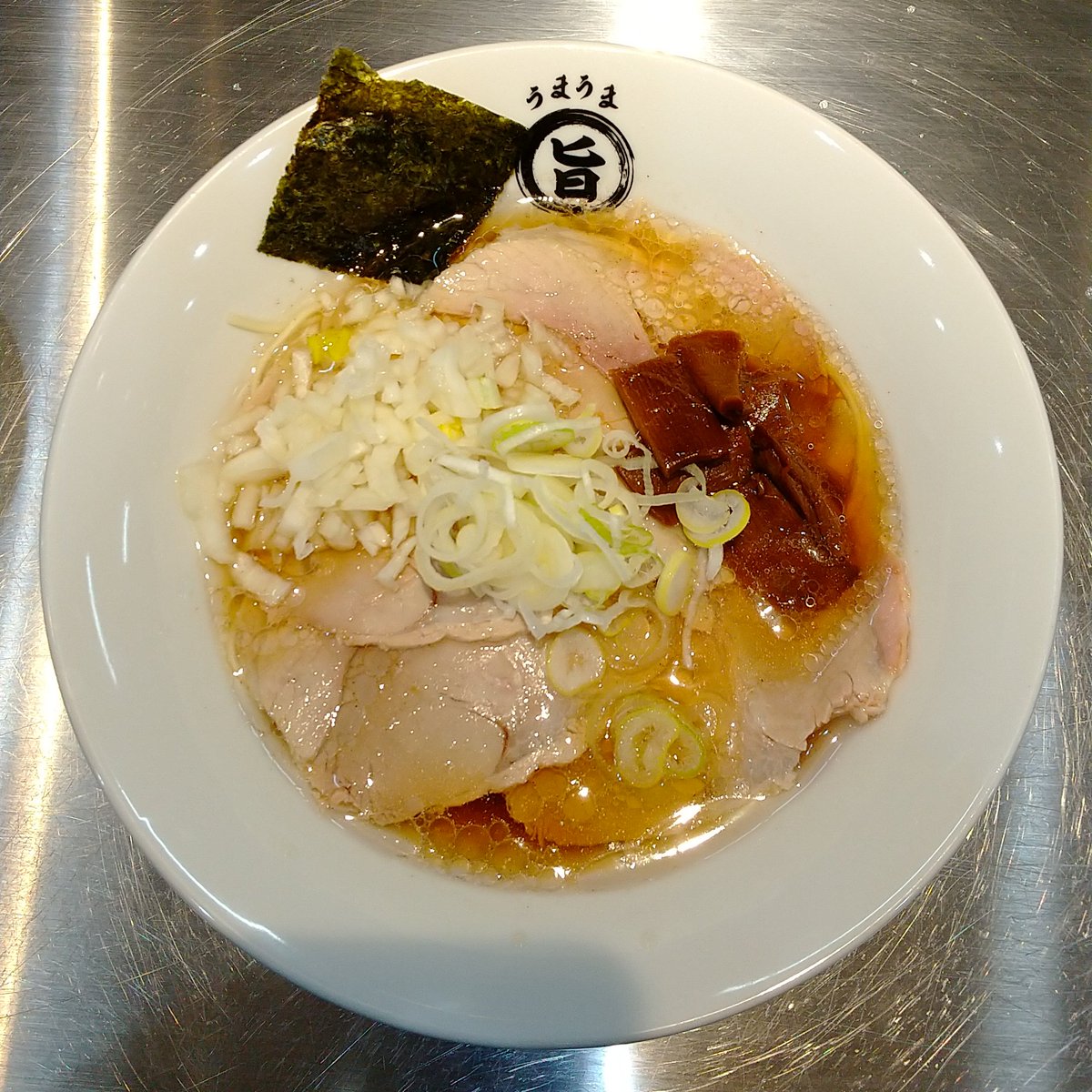 ラーメン肉千葉さん
肉中華そば（3.14）🥩
澄んだスープも染み渡る。🍜
お世話さまでした。✨