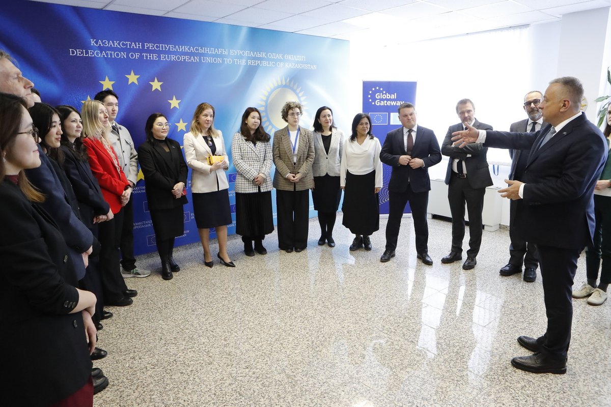 EU in Kazakhstan (@euinkazakhstan) on Twitter photo We were happy to welcome Jozef Sikela, EU Commissioner for International Partnerships in Kazakhstan! It was a pleasure to meet you, Commissioner <a href="/JozefSikela/">Jozef Síkela</a>! Рақмет!
🇪🇺🇰🇿 We were happy to welcome Jozef Sikela, EU Commissioner for International Partnerships in Kazakhstan! It was a pleasure to meet you, Commissioner <a href="/JozefSikela/">Jozef Síkela</a>! Рақмет!
🇪🇺🇰🇿