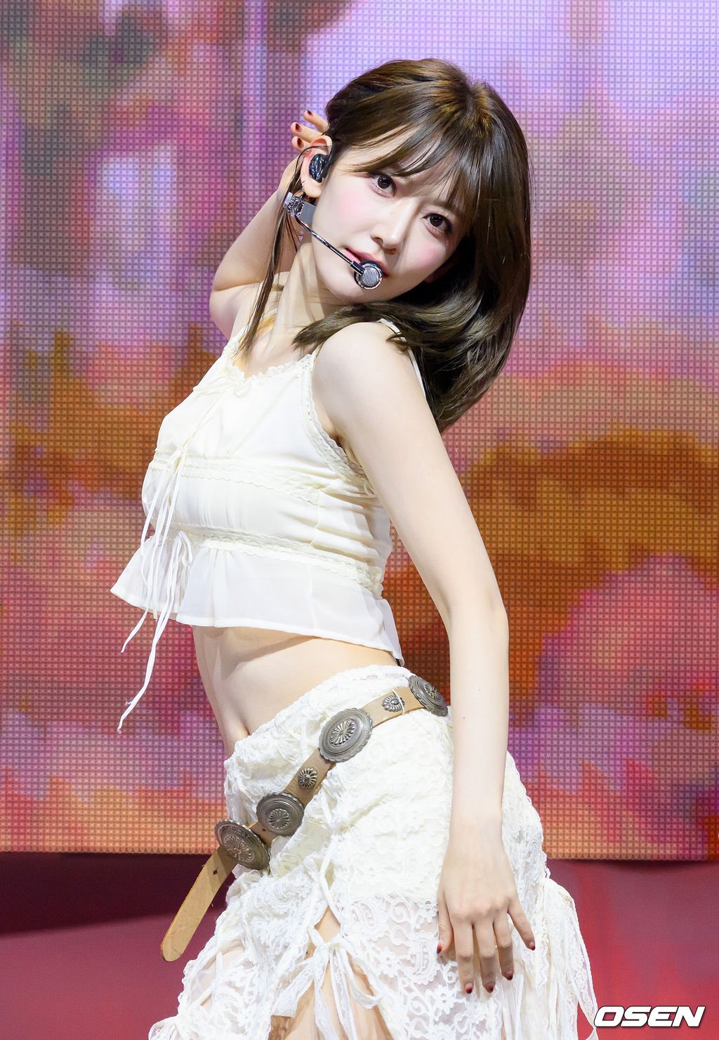 LE SSERAFIM SAKURA 르세라핌 사쿠라 on X: 