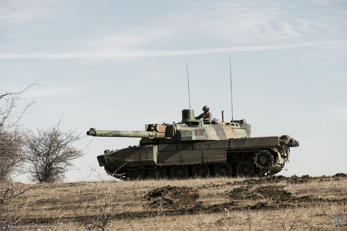 NATOBGRomania's tweet photo. 🇪🇸 &amp; 🇫🇷 soldiers run combined training in order to enhance their capabilities &amp; strengthen their ability to fight together.
The @NATO Multinational Battlegroup remains highly committed to #DeterAndDefend on the Eastern Flank of 🇪🇺 alongside its 🇷🇴 ally.
#WeAreNATO #DETERMINARE https://t.co/mfGTiBK80v