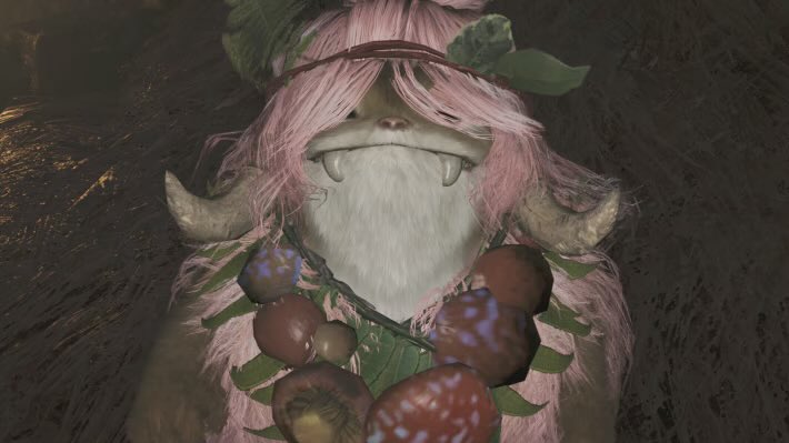 盛りバー「ものもの、聞いてください。小さい、よくありません。太もも、太いほど良いです」