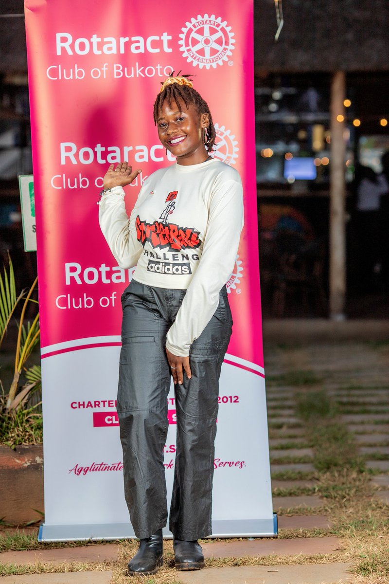 Ms_AtimPatricia's tweet photo. The @RACBukoto  hosted a silent outdoor movie night Fundraiser. It is always a pleasure contributing to beneficial causes. It was great meeting all these youths with impacted mindsets. 
@UCURotaract13  
@Rotary https://t.co/kEEpptjXO9
