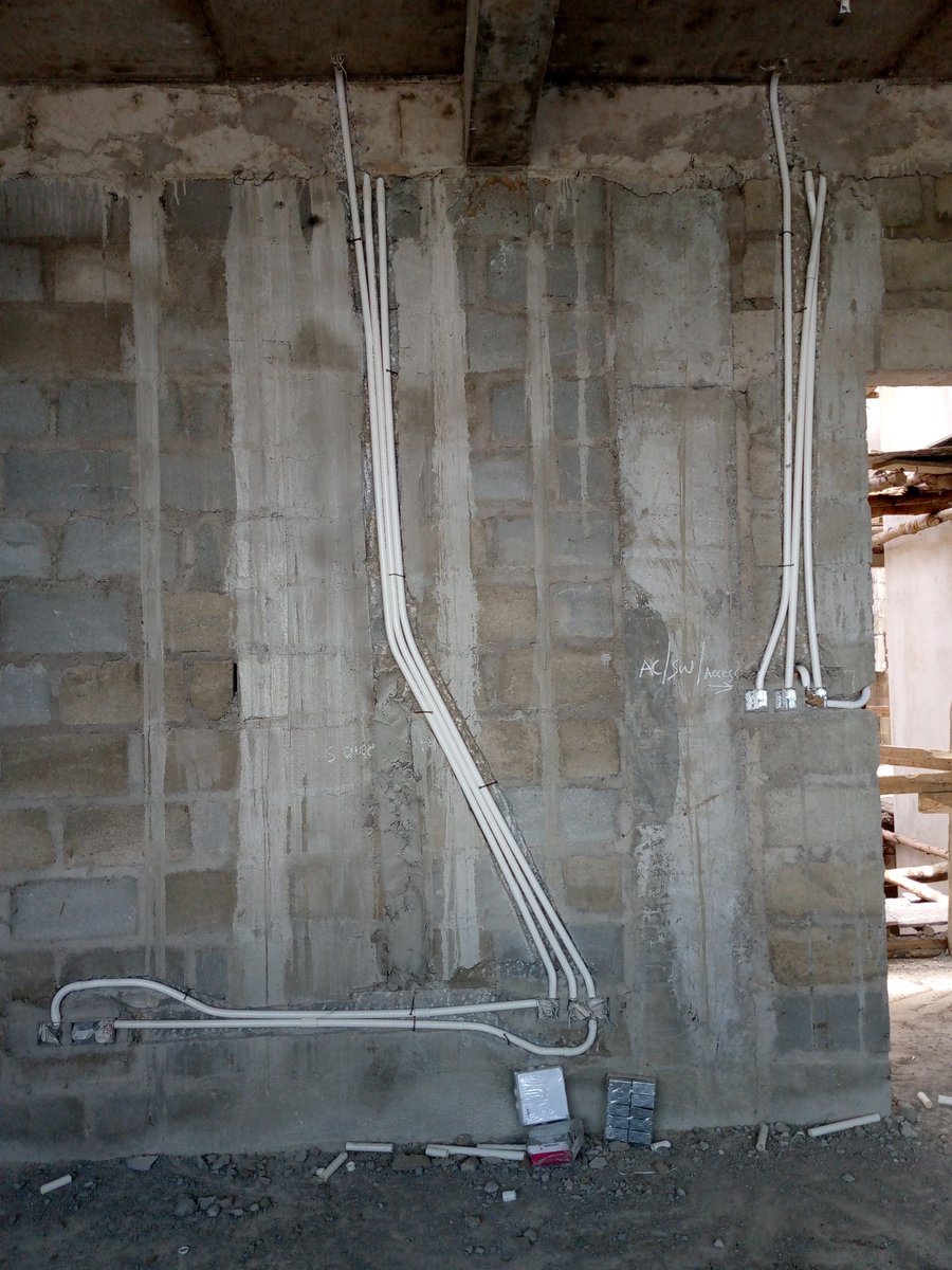 Siku ya leo ikawe njema kwenye utafutaji wetu, Mungu atusaidie vipato vyetu viimarike na atunusuru na majanga, turejee nyumbani tukiwa na tabasamu 🤲

Usisite kunipigia simu pale unapohitaji fundi umeme kwa ajili ya jengo lako, nipo Mwanza.

Call 0714361234/0748761234
#MkonoWaJay