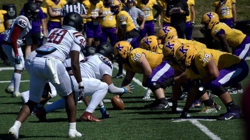 DionJordan96's tweet photo. 2025 SEASON LOADING! #EurekaFootball #RedDevilFootball #TheHunt #212 https://t.co/bMxmkeL0qh