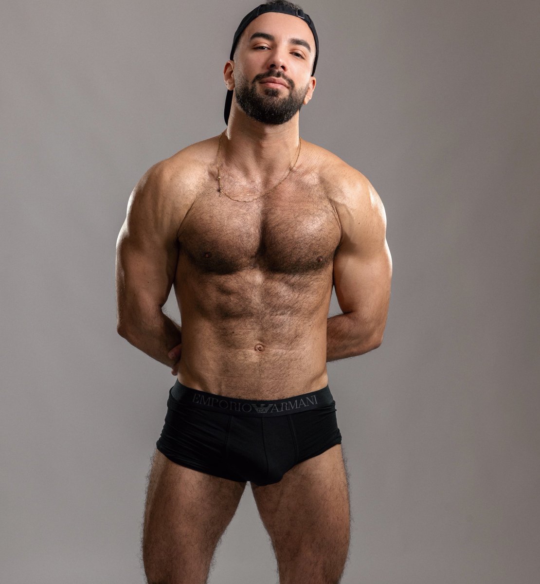 Hairy or shaved? 🐺