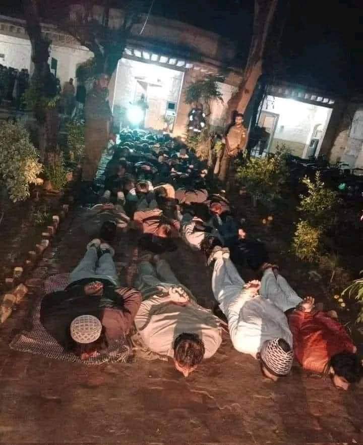 KamilaYosofi1's tweet photo. د تاریخ په اوږدو کې کافرو به هم دومره افغانانو نه وي ذلیله کړي لکه څومره چې منافق مسلمان هیواد پاکستان چې موږ سره کړي یا یې کوي. https://t.co/TTnPtW9jXz