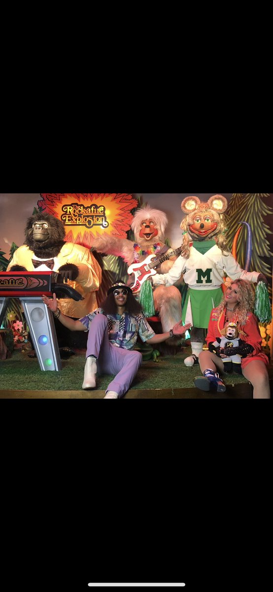 WHOAAAAAA ! 
#nostalgia for the WIN 🏆 
“Saturday Fun” 🤩 
youtu.be/y1tJJOuCQ38?si…

#Animatronics #rockafireexplosion