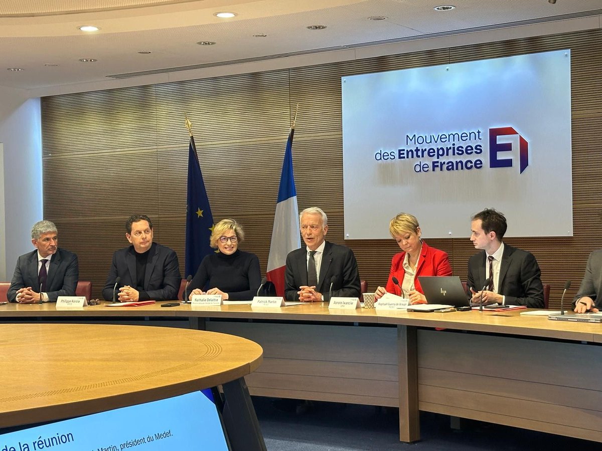 Upe 13 (@upe13_) on Twitter photo Tourisme & Économie : Échanges avec la Ministre <a href="/n_delattre/">Nathalie Delattre</a>
Dans le cadre de la Commission Tourisme du <a href="/medef/">Mouvement des Entreprises de France</a> <a href="/PatrickMartin_1/">Patrick Martin</a> , <a href="/PKorcia/">Philippe Korcia</a> et les acteurs du secteur ont échangé avec Nathalie Delattre, Ministre déléguée au Tourisme, sur les enjeux du tourisme de la Région Sud Tourisme & Économie : Échanges avec la Ministre <a href="/n_delattre/">Nathalie Delattre</a>
Dans le cadre de la Commission Tourisme du <a href="/medef/">Mouvement des Entreprises de France</a> <a href="/PatrickMartin_1/">Patrick Martin</a> , <a href="/PKorcia/">Philippe Korcia</a> et les acteurs du secteur ont échangé avec Nathalie Delattre, Ministre déléguée au Tourisme, sur les enjeux du tourisme de la Région Sud
