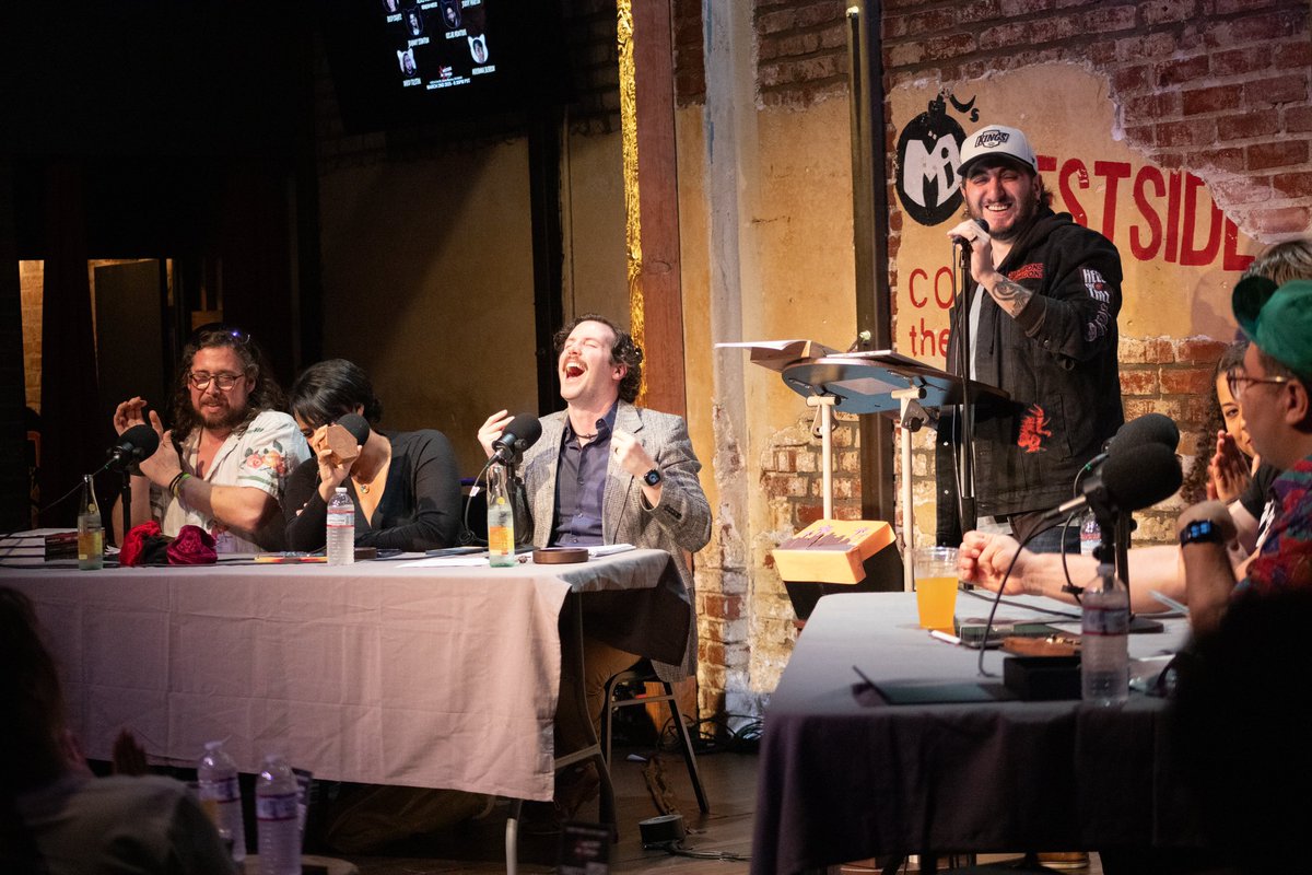 AleksDavidRoyt's tweet image. Feeling so many warm fuzzy feelings for the entire @StoryQuestShow team as well as our guests @johnnystantoniv and @ozzymo for making my on-stage debut such a rocking good time.
Would have been lost without you all and love you all very much. Let’s do more!