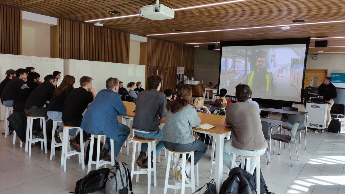 A massive thank you to the University of Southampton for hosting ACUA Ocean COO Mike Tinmouth and Snr Naval Architect Alex Liddle to speak to students about USV PIONEER and oceantech.

ACUA Ocean and the University of Southampton have partnered together on the Clean Maritime