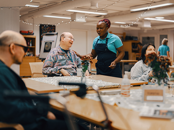 Ambea har tecknat avtal om att förvärva Validia, en ledande omsorgsaktör i Finland. Genom förvärvet blir Ambea den enda omsorgsaktören med en stark närvaro i de fyra största nordiska länderna. Läs mer här: ambea.se/press/pressmed…