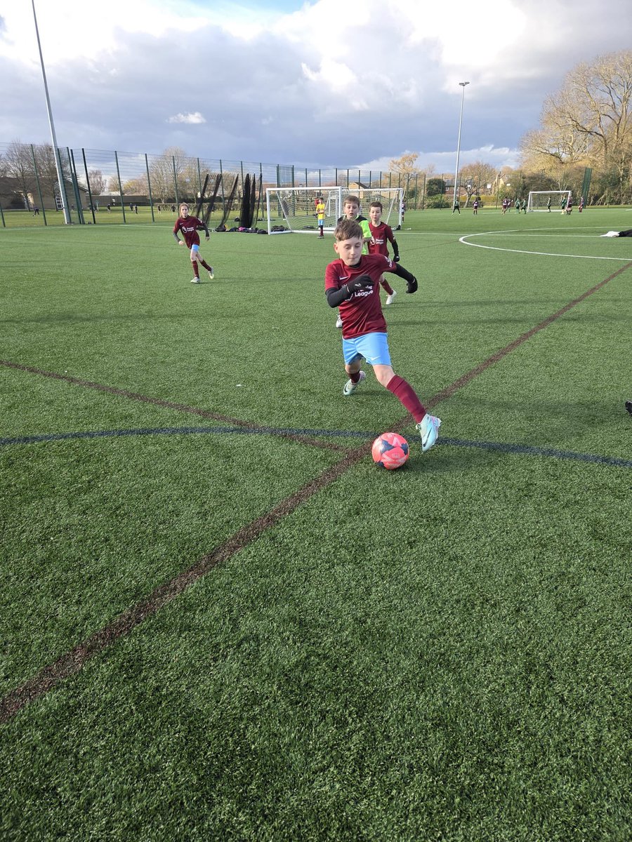 HuntsSSP's tweet image. We had a great afternoon at Abbey College introducing our new 6 a-side Y5/6 Mixed Football tournament into our events calendar.⚽️

The format required each team to have 3 boys and 3 girls playing at all times. Huge thank you to all the schools who participated in the tournament.