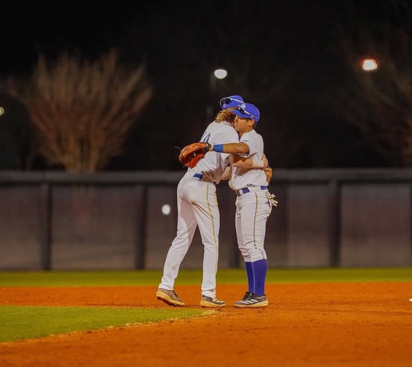 Kiwis in College update 
⚾ <a href="/taichi_nakao55/">Taichi Nakao</a> (.312 AVG, .486 OBP, 6 RBIs)
⚾ <a href="/jaxryan4/">jax</a> (.333 AVG, 2 doubles, 4 RBIs)
⚾ <a href="/AmosaTui/">Tui Amosa</a> (23 GP, .273 AVG, 14 RBIs)
⚾ <a href="/TaitAnderson44/">Tait Anderson</a> (3.09 ERA, 10 Ks in 11.2 IP)
⚾ <a href="/FlynnZaid/">Zaid flynn</a> (9 Ks in 7.1 IP)
⚾ <a href="/_HunterSouthey_/">Hunter Southey</a> (.278 AVG)