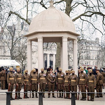 Honoured to be part of the  Commonwealth Gates Memorial Event in London, remembering all those from the #Commonwealth who served with courage and sacrifice. #WeWillRememberThem #Sikh #BritishArmy #History #LestWeForget #London #1914Sikhs
