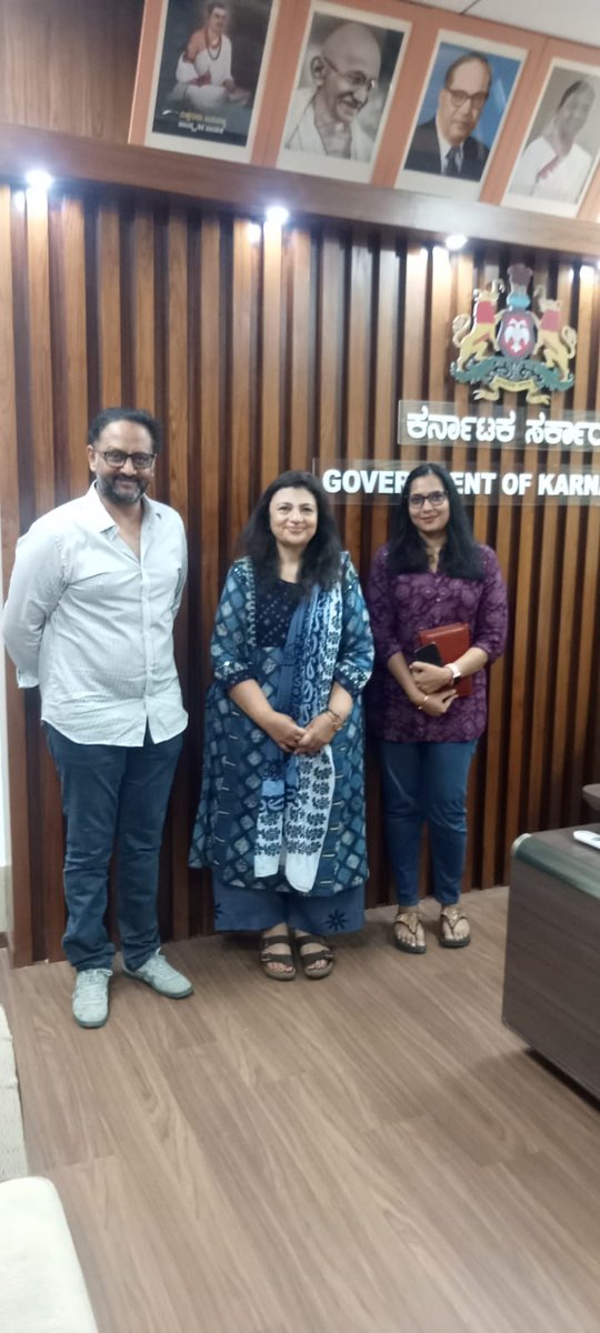 DrArathiKrishna's tweet image. Met Mr. U.S. Mahendar, the Founder-Director &amp;amp; CEO of Hatti Kaapi. His mission to bring authentic filter coffee to the world while supporting coffee growers from Karnataka is truly inspiring.

#HattiKaapi