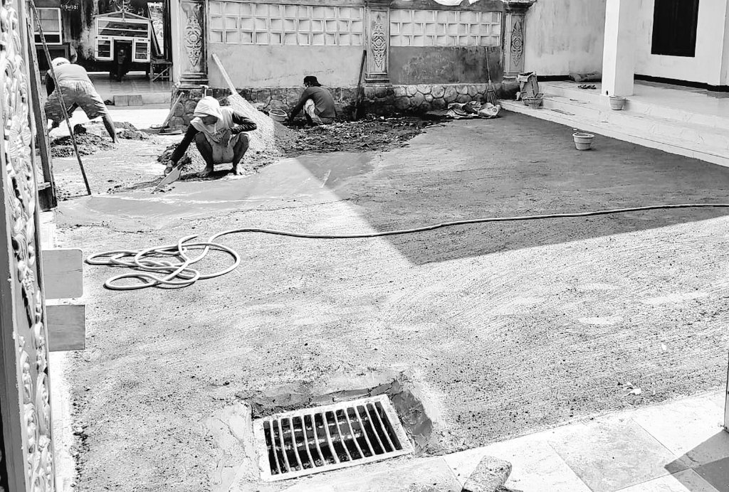 delascrea's tweet photo. Alhamdulillah ya Allah meskipun masih 1 lantai. Paringi rezeki lancar ya Allah. Amiin 🤲🥹🥹 https://t.co/Qv60nx6i7s