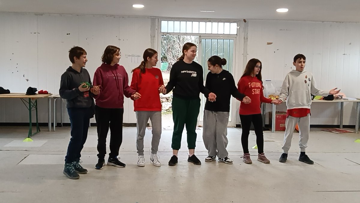 SUMMERNATURA's tweet image. 🤹‍♂️ #EnglishImmersion | Fotos y resumen de nuestro segundo día de aventura en el #Campamentodeinglés en El Guijo de Ávila ⤵️ 

summernatura.com/11-03-2025-eng…

.
.
.

#campamentosparacolegios #campamentoseducativos #inmersiondeingles #campamentosdeingles