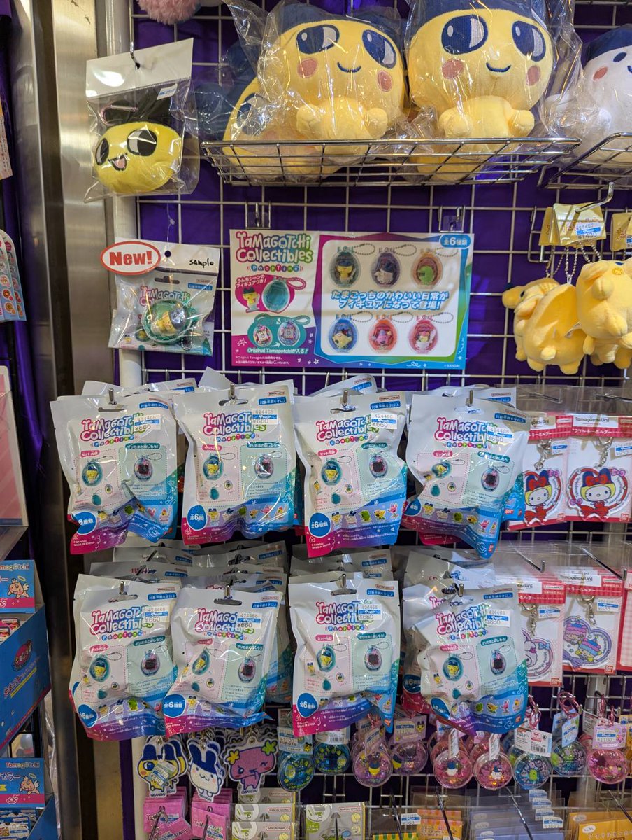 売り切れていた #たまごっち 関連グッズが4階売場に再入荷しました