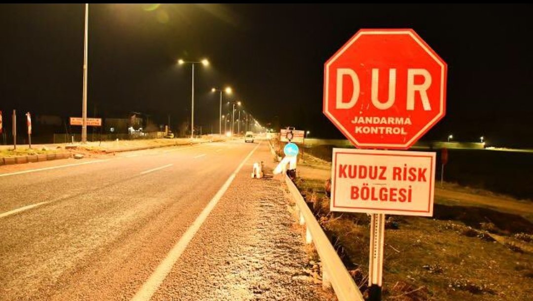 📌 BAŞIBOŞ KÖPEKLER VE İTTAPARLAR MİLLİ GÜVENLİK SORUNUDUR‼️

▶️ Adıyaman'ın Besni ilçesine bağlı Köseceli beldesinde bir köpekte kuduza rastlanması sebebiyle belde 6 aylık karantinaya alındı.

Türkiye Yüzyılı.

<a href="/RTErdogan/">Recep Tayyip Erdoğan</a> 
<a href="/RTEdijital/">Erdoğan Dijital Medya</a> 
<a href="/suleymansoylu/">Süleyman Soylu</a> 
<a href="/AliYerlikaya/">Ali Yerlikaya</a> 
<a href="/YildizFeti/">Feti Yıldız</a>