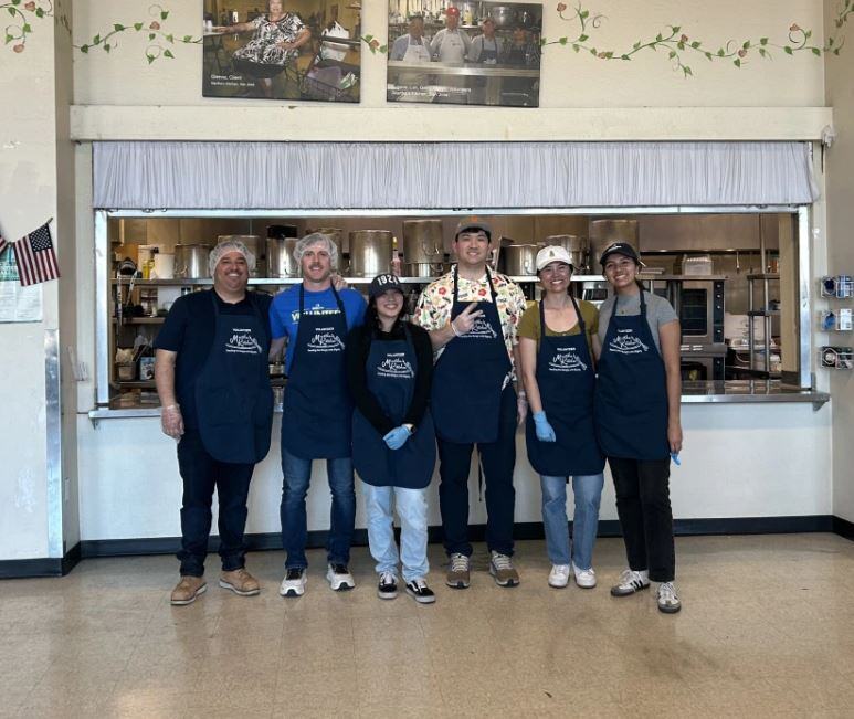 JE Dunn Construction (@jedunn) on Twitter photo Our Santa Clara SOMOS employee resource group rolled up their sleeves at <a href="/KitchenMarthas/">Martha's Kitchen</a> in San Jose, serving meals to those in need. Martha's Kitchen provides 230,000 meals monthly to those in need. #JEDunnGivesBack #JEDunn Our Santa Clara SOMOS employee resource group rolled up their sleeves at <a href="/KitchenMarthas/">Martha's Kitchen</a> in San Jose, serving meals to those in need. Martha's Kitchen provides 230,000 meals monthly to those in need. #JEDunnGivesBack #JEDunn