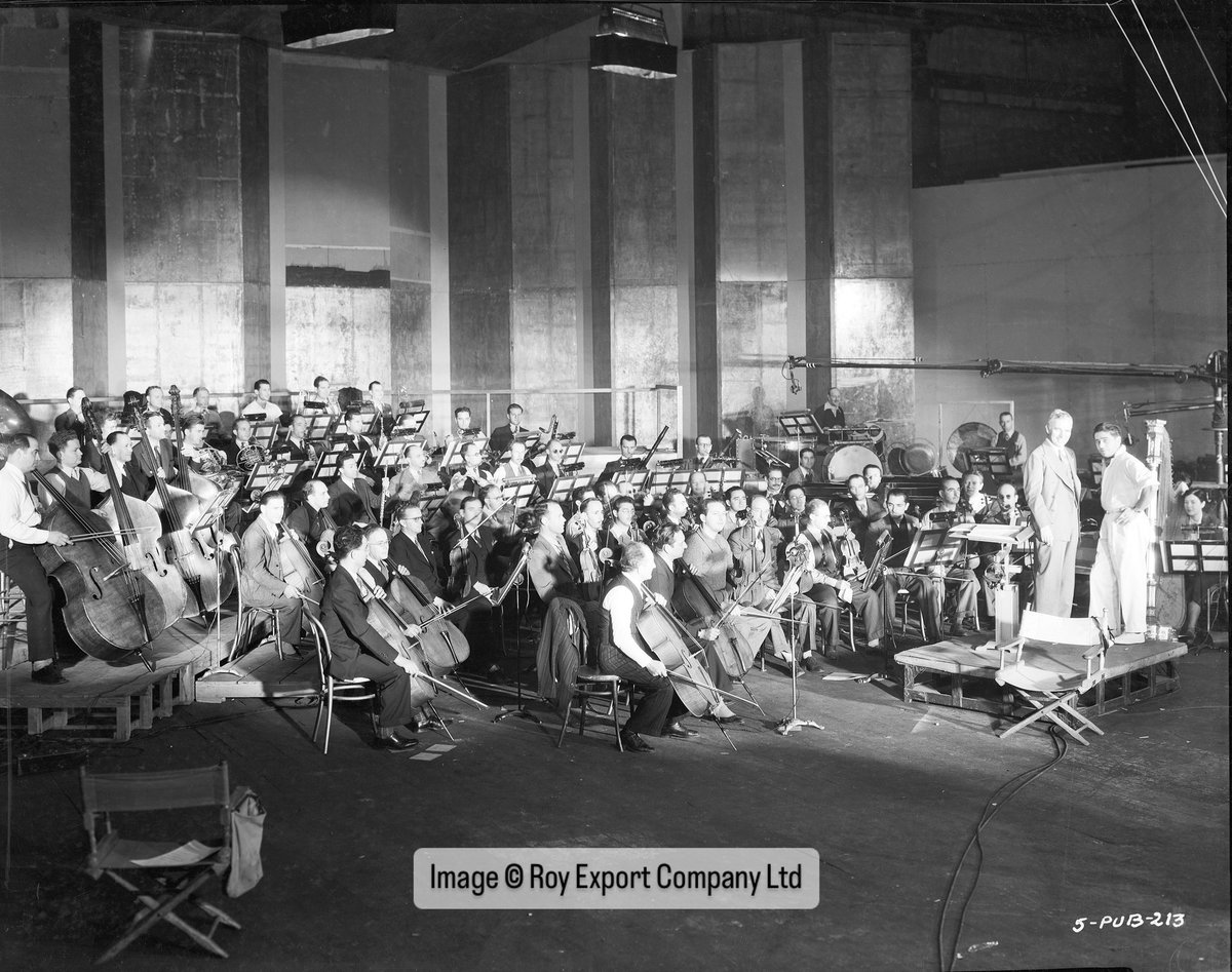 With our performance of <a href="/ChaplinOfficial/">Charlie Chaplin</a>’s MODERN TIMES just one week away, on the opening day of @LDNSoundtrack, we’re contemplating recreating this rather unconventional orchestral layout 🤔 Will we actually do it? Join us at <a href="/cadoganhall/">Cadogan Hall</a> on Wed 19 Mar to find out.