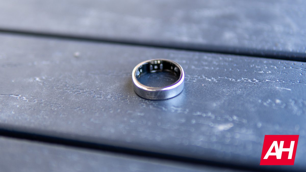 I published my review of the <a href="/RingConn_/">RingConn</a> Gen 2 Air yesterday, and I love this smart ring. 

Here's what I like 
✅ 8+ day battery life &amp; Quick charging
✅ Works on both iOS and Android (Apple Health and Google Fit)
✅ No subscription!
✅ Just $199 ($100 less than Gen 2)
✅ Sizes 6