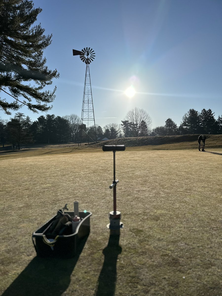 OGCgrounds's tweet image. Spring is here! Busy last 2 weeks at OGC. New trees going in, renovated 13 tee, first cup and first spray of the year (seedhead suppression). Continuing on stumphole cleanup as we head into our first tournament of the year on Saturday. BUCKLE UP!