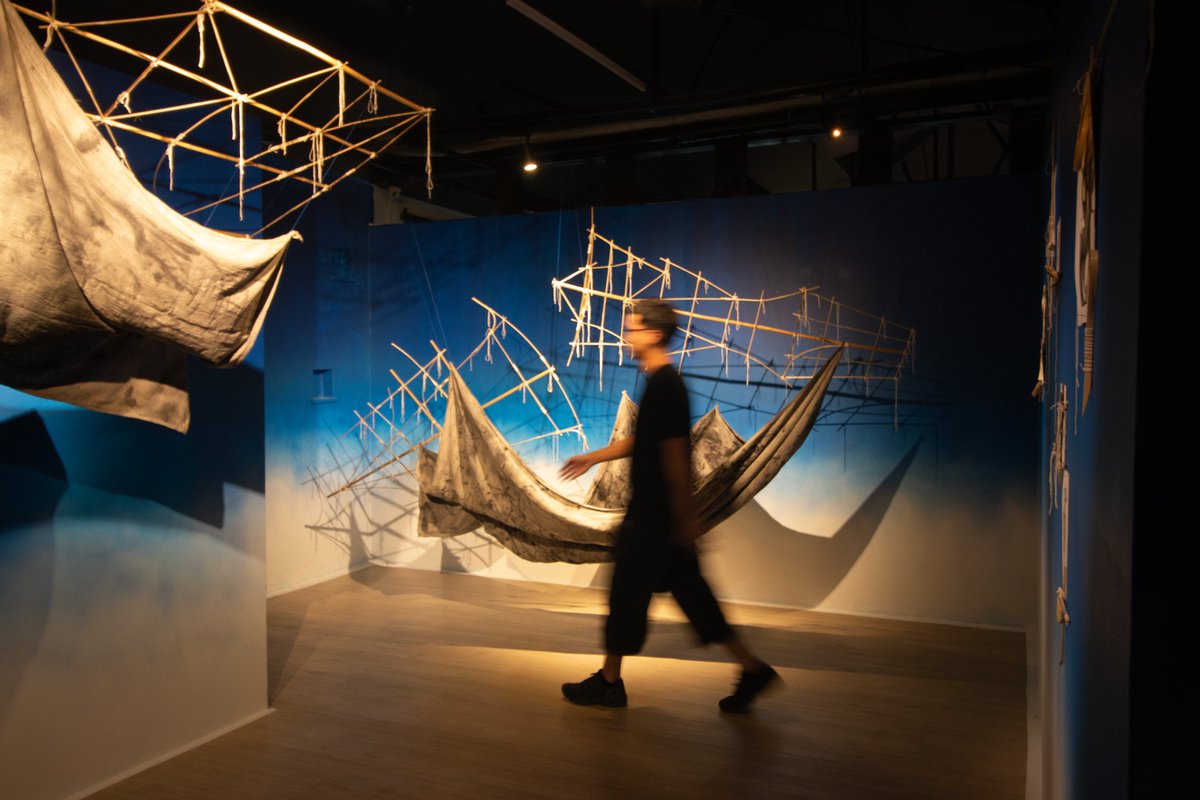 sachetprojects's tweet image. Last 9 days to catch 'Borador: Sky Skeletons,' a solo exhibition of @elmunstro at Gravity Art Space, QC   

Gallery Hours: Tuesdays-Saturdays 2-9PM
photos by @Peteyful , assisted by @notatakenhandle