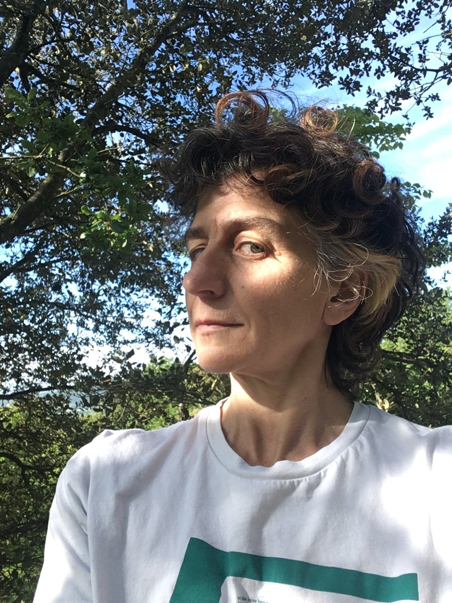 Fernando Gandasegui entrevista a Idoia Zabaleta, quien presenta 'Pupa, pupita, pupila. Masaje de la visión' del 13 al 15 de marzo en Azkuna Zentroa, donde también es artista asociada.

🔗tea-tron.com/mambo/blog/202….