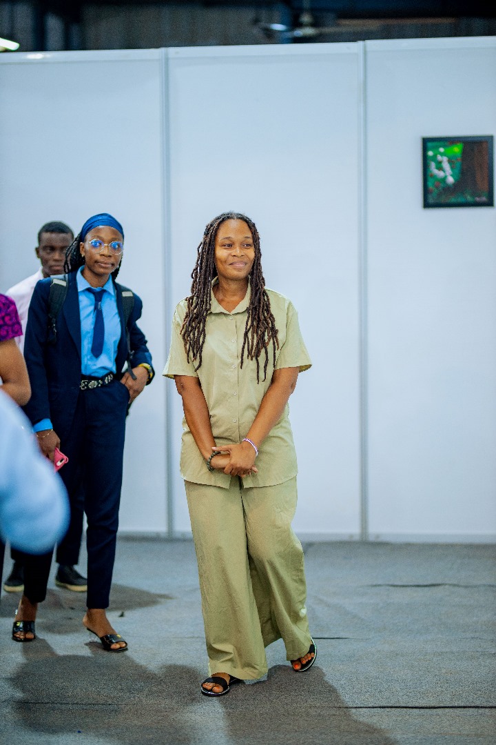 AkokoAmedon's tweet photo. ✨ AGENDA ARTISTIQUE ET CULTUREL 2025 DU CETEF TOGO 2000 : vernissage de l'exposition d'œuvres d'art WETRIART ✨

Ce 10 mars 2025, les passionnés d'art et de culture se sont retrouvés pour allumer les projecteurs sur le talent de l'artiste peintre Akoko AMEDON.  
#Vernissage https://t.co/gNj1PeMcTp