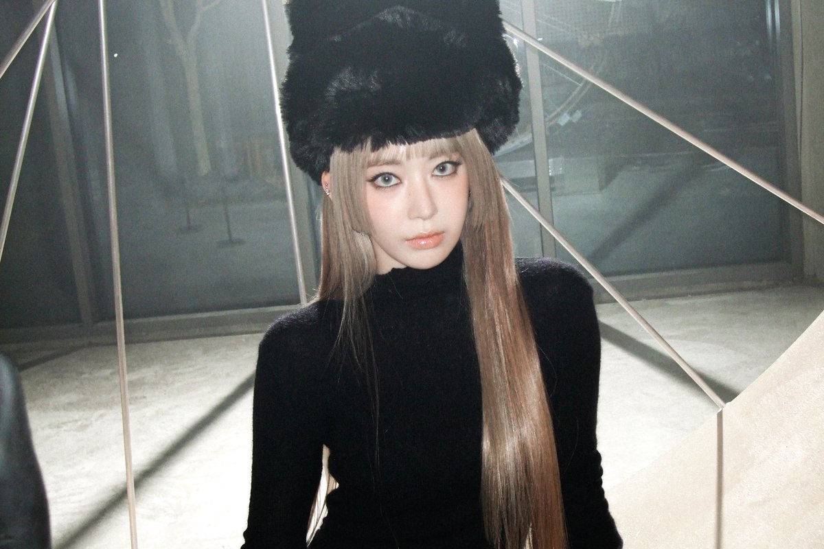 At last, the flame is born 🔥

2025.03.14 1PM (KST) | 12AM (ET)

💿 Pre-save &amp; Pre-order: le-sserafim.lnk.to/HOT

#LE_SSERAFIM #르세라핌
#SAKURA #사쿠라
#LE_SSERAFIM_HOT