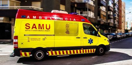 Se cae por las escaleras y la comunidad de vecinos le tiene que pagar más de un millón de euros.

Los propietarios del edificio habían retirado la barandilla de las escaleras en un tramo y, en el momento del accidente, las luces del lugar estaban fundidas.
lavanguardia.com/local/baleares…