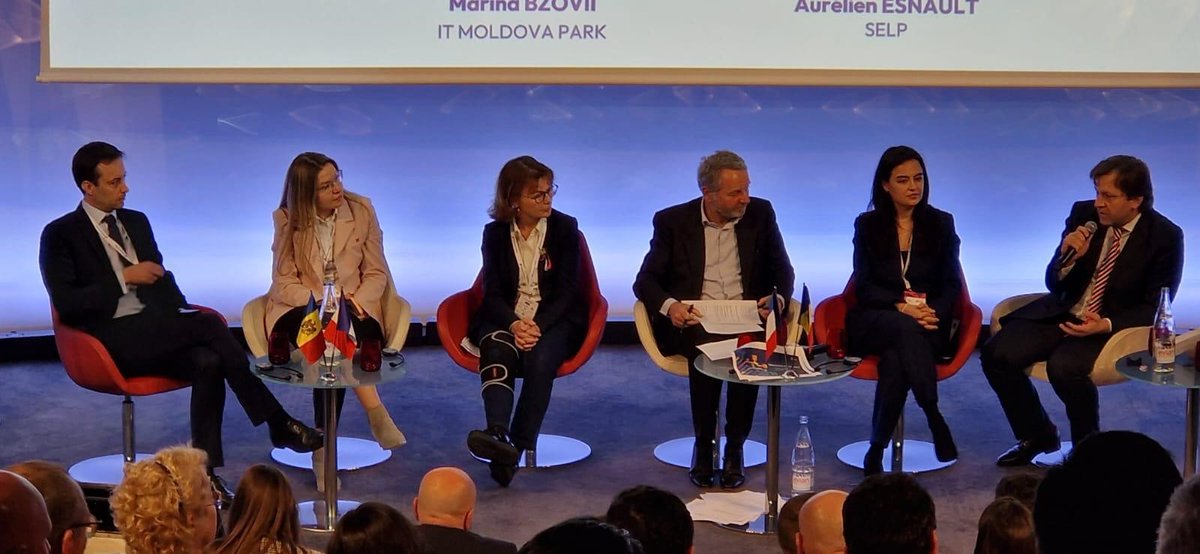 Mari-Noëlle Jégo-L (@mno_jl) on Twitter photo Welcome to our Moldovan Friends! 🇲🇩
Today, I spoke at the <a href="/businessfrance/">Business France</a> Forum about the importance of <a href="/orange/">Orange</a> Moldova for our Group. 
By investing in Moldova’s digital ecosystem and supporting its EU integration, we’re building a connected, inclusive, and ambitious future. 🇪🇺 Welcome to our Moldovan Friends! 🇲🇩
Today, I spoke at the <a href="/businessfrance/">Business France</a> Forum about the importance of <a href="/orange/">Orange</a> Moldova for our Group. 
By investing in Moldova’s digital ecosystem and supporting its EU integration, we’re building a connected, inclusive, and ambitious future. 🇪🇺