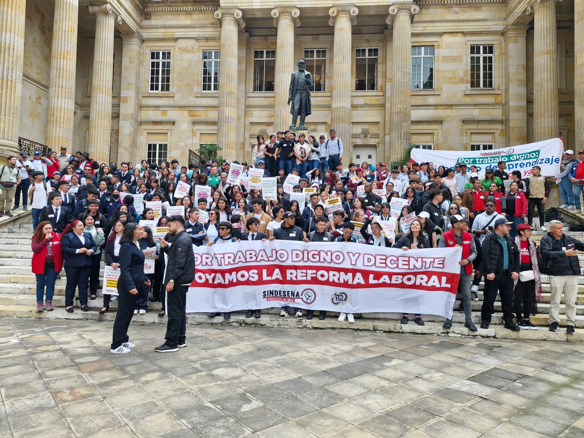 #ReformaLaboral <a href="/sindesenacol/">Sindicato del SENA</a>   la laboralización del Contrato de Aprendizaje con una remuneración del 60% en etapa lectiva y del 100% en etapa productiva, las cuotas de monetización a 1.5 salarios <a href="/petrogustavo/">Gustavo Petro</a> <a href="/cutcolombia/">Central Unitaria de Trabajadores</a> <a href="/MafeCarrascal/">Mafe Carrascal Rojas</a> <a href="/temporalesSENA/">Provisionales Sena</a> <a href="/wilsonariasc/">Wilson Arias</a>