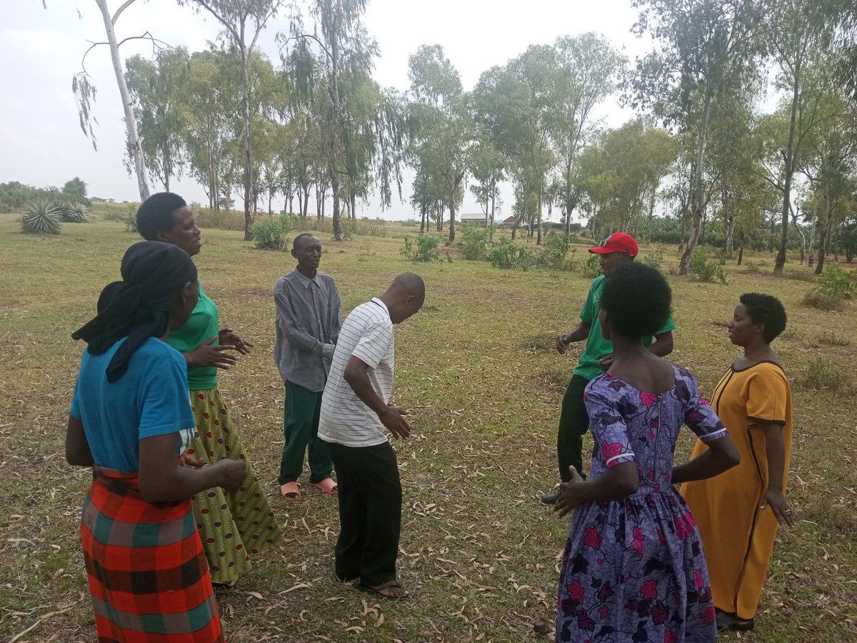 Uyisenga Ni Imanzi (@uyisenganimanzi) on Twitter photo Visiting #BahoNeza graduated #SafeSpaces in <a href="/NyaruguruDistr/">Nyaruguru District</a> & <a href="/NyagatareDistr/">Nyagatare District</a> to review their achievement. They gained freedom from isolation, reduced family conflicts, savings groups, & regained confidence among young mothers. #Mentalhealth #CommunityImpact <a href="/Imbuto/">Imbuto Foundation</a> <a href="/RBCRwanda/">Rwanda Biomedical Centre</a> Visiting #BahoNeza graduated #SafeSpaces in <a href="/NyaruguruDistr/">Nyaruguru District</a> & <a href="/NyagatareDistr/">Nyagatare District</a> to review their achievement. They gained freedom from isolation, reduced family conflicts, savings groups, & regained confidence among young mothers. #Mentalhealth #CommunityImpact <a href="/Imbuto/">Imbuto Foundation</a> <a href="/RBCRwanda/">Rwanda Biomedical Centre</a>