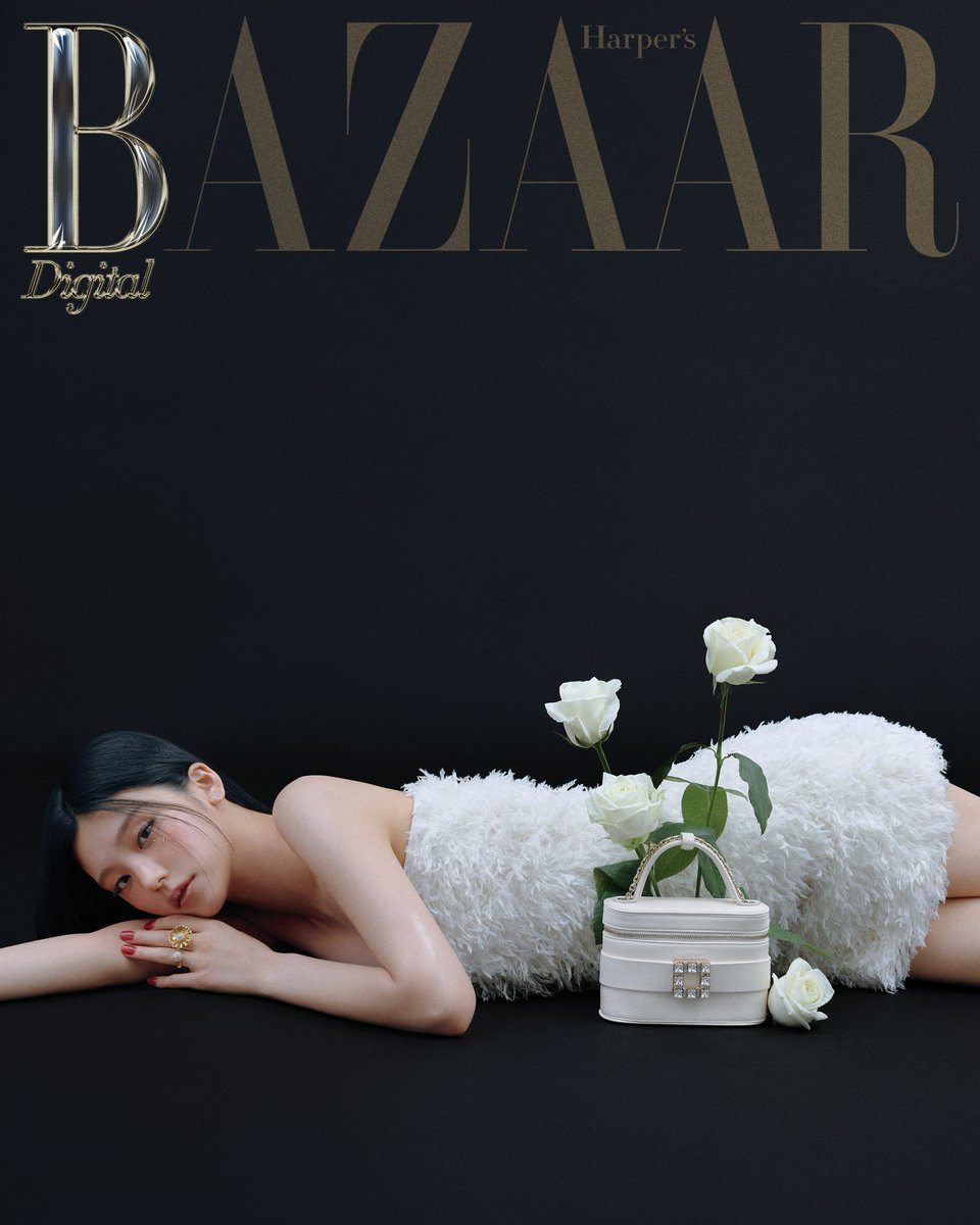 ITZYofficial's tweet photo. YEJI X BAZAAR X Roger Vivier (1)
Mar, 2025

#ITZY #MIDZY @ITZYofficial
#YEJI #예지 #YEJI_AIR
@bazaarkorea https://t.co/XKhUyjtU67