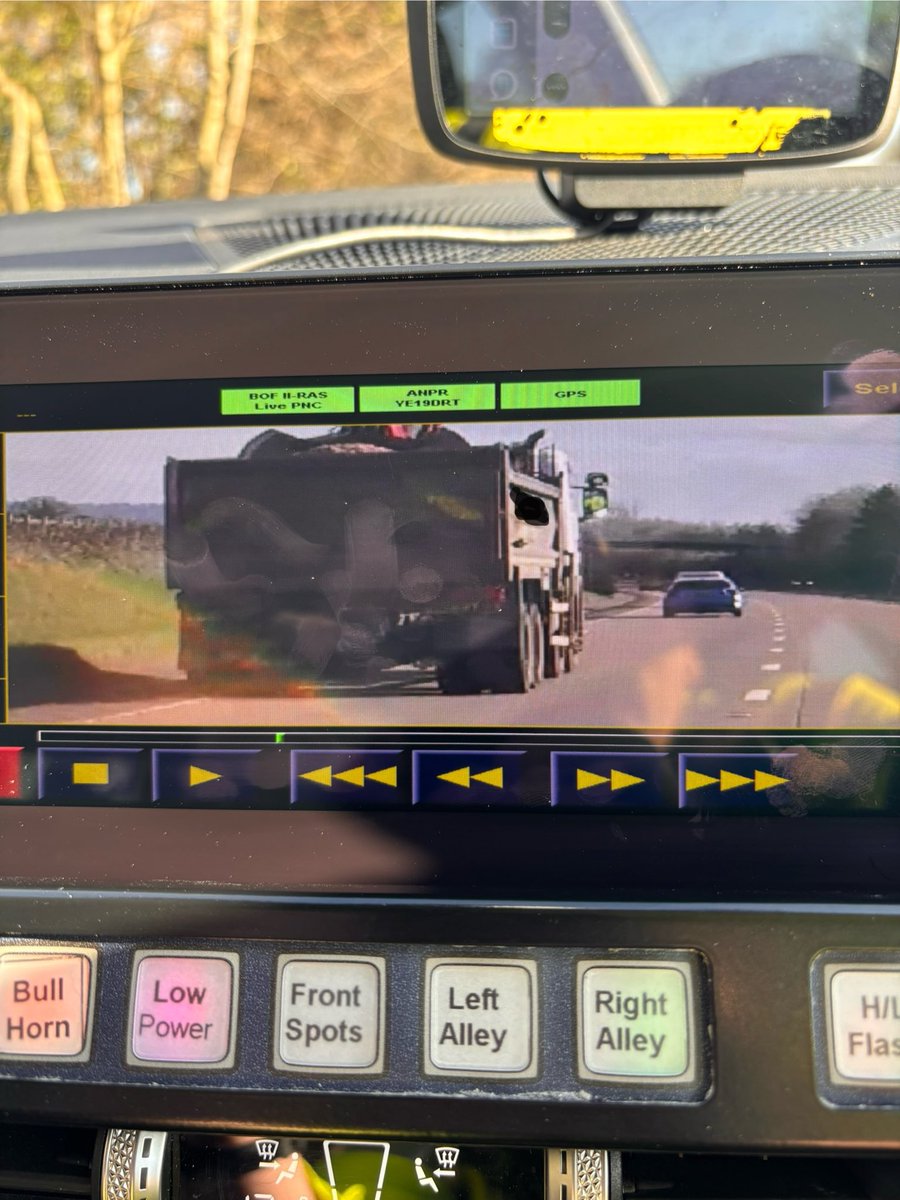This is how much using your phone whilst driving influences your road position. The dangers in this instance are clearly amplified when operating a laden HGV. Ticket issued and impending ban for this driver on the A30 near Honiton today. 7163