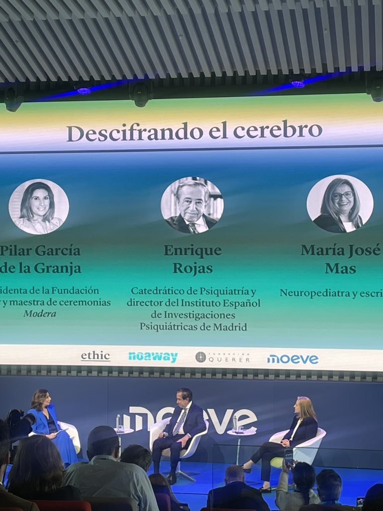 Disfrutando de la maravilla de reflexionar y generar pensamiento crítico de la mano de <a href="/FundacionQuerer/">Fundación Querer</a> - hoy en la presentación de Sin Límites, un especial de <a href="/Ethic_/">Ethic</a>