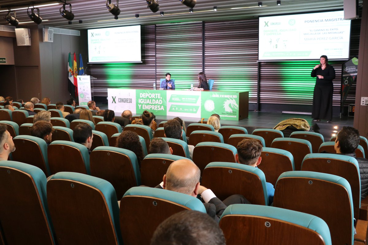 Fundación Jóvenes y Deporte 🅵🅹🆈🅳 💚🤍🖤 (@fjyd) on Twitter photo Tras la inauguración, a cargo del director gerente de la <a href="/FJyD/">Fundación Jóvenes y Deporte 🅵🅹🆈🅳 💚🤍🖤</a>, José Alberto Cacho y el dtor. gral. de <a href="/jovendeportEXT/">Jóvenes y Deportes Extremadura</a>, <a href="/AmaroSanti/">Santi Amaro Barril</a>, arrancan las ponencias del #XCongresoDIEM con la marchadora María Pérez: 'El camino al éxito: más allá de las medallas'.
<a href="/cultura_EXT/">Cultura, Turismo, Jóvenes y Deportes</a>
<a href="/Junta_Ex/">Junta de Extremadura</a> Tras la inauguración, a cargo del director gerente de la <a href="/FJyD/">Fundación Jóvenes y Deporte 🅵🅹🆈🅳 💚🤍🖤</a>, José Alberto Cacho y el dtor. gral. de <a href="/jovendeportEXT/">Jóvenes y Deportes Extremadura</a>, <a href="/AmaroSanti/">Santi Amaro Barril</a>, arrancan las ponencias del #XCongresoDIEM con la marchadora María Pérez: 'El camino al éxito: más allá de las medallas'.
<a href="/cultura_EXT/">Cultura, Turismo, Jóvenes y Deportes</a>
<a href="/Junta_Ex/">Junta de Extremadura</a>