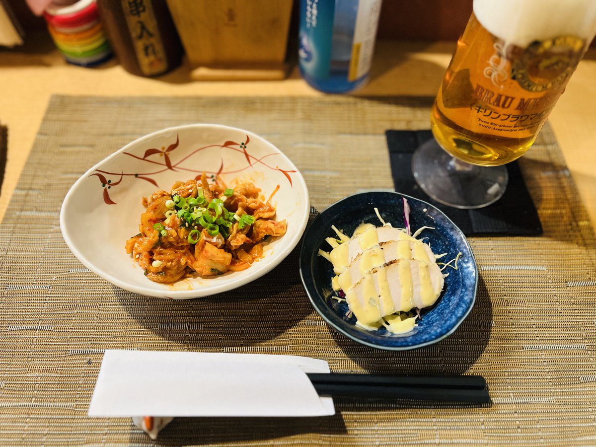 gourment_master's tweet photo. 岩手県産の菜彩鳥を使った絶品の鳥料理。なんといっても名物の「親子丼」は鶏肉の旨みととろける卵が風味豊かな調和をもたらす。
#鳥ん坊 #親子丼 #北上 #岩手 https://t.co/TpjcNe94wl