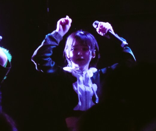 yokosuka22's tweet image. ｵｷﾝﾁｬﾏの&quot;Love Cats&quot;があまりにも尊過ぎた為、闇雲に土下座したくなりましたが、ﾊﾟﾝﾊﾟﾝのF.A.Dさんにそのスペースはありませんでした…😿

#生きる気でやったれTOUR #PIGGS横浜