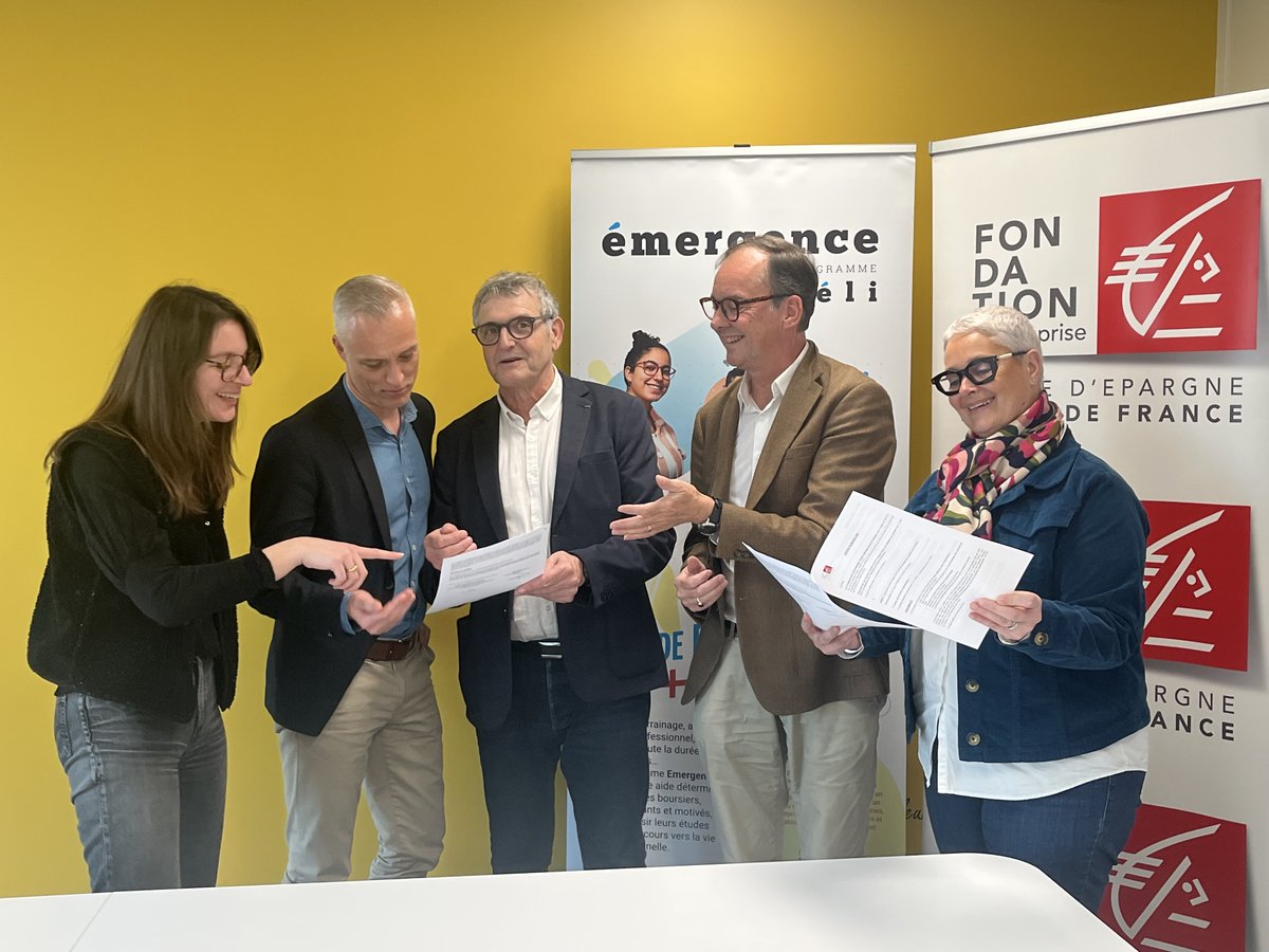 Un immense merci à la Fondation <a href="/Caisse_Epargne/">Caisse d'Epargne</a> HDF pour son soutien renouvelé et sa confiance ! 🎉🙏
Depuis 2016, ce partenariat précieux permet chaque année à un nouveau lauréat de rejoindre le programme Emergence. 
Merci pour votre engagement à nos côtés !
<a href="/NicolasDelnatte/">Nicolas Delnatte</a>