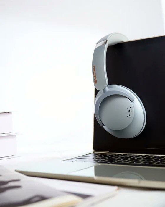 NewChinaGadget's tweet image. Experience Pure Audio Bliss with the #1MORE #SonoFlow Pro HQ51
chinagadgetsreviews.com/experience-pur…