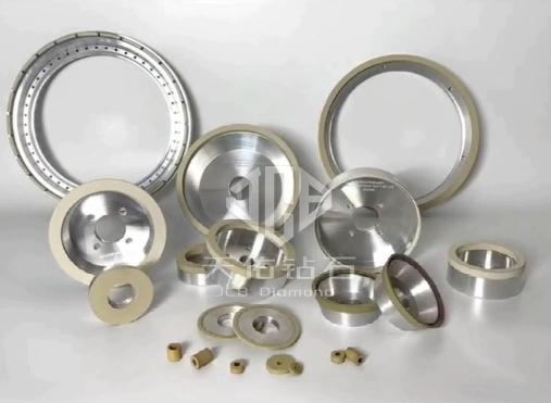 DiamondJCB's tweet image. With high hardness and wear resistance, strong grinding force, it can effectively process high hard and brittle materials, and the grinding wheel has low wear and long service life. At the same time
#diamondgrindingwheel 
#diamondgrindingwheel 
📷en.jcbdiamond.com/solution/75.ht…