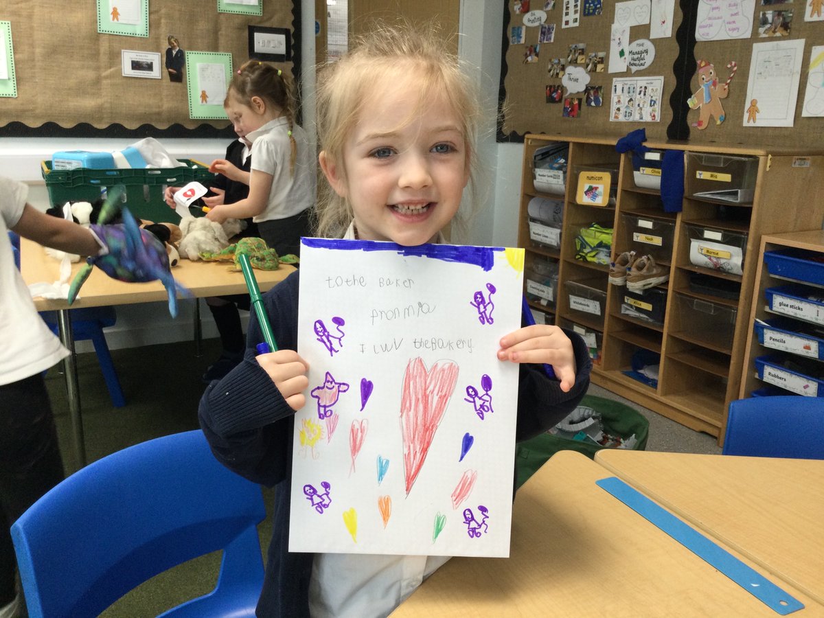 RaedwaldT's tweet photo. The Koala class have been writing instructions for how to make a gingerbread man. The children delivered their instructions to the Baker and chose a treat to have at the end of the day! #gingerbreadman https://t.co/B7duIVoFJY